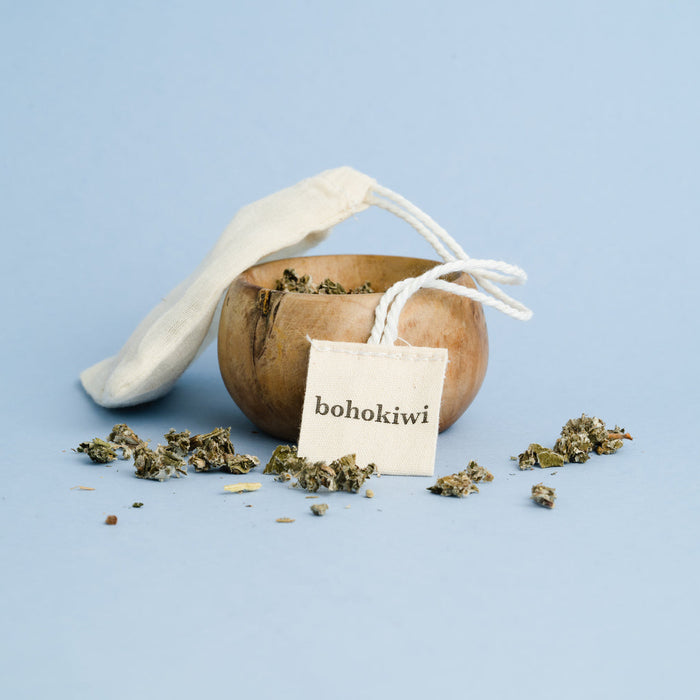 Loose-leaf raspberry leaf herbal tea